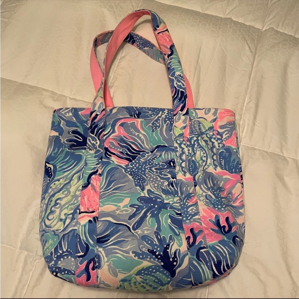 Lilly Pulitzer Matching Cap/Shorts- Sz S/Cooler-Tote Combo - Picture 4 of 5
